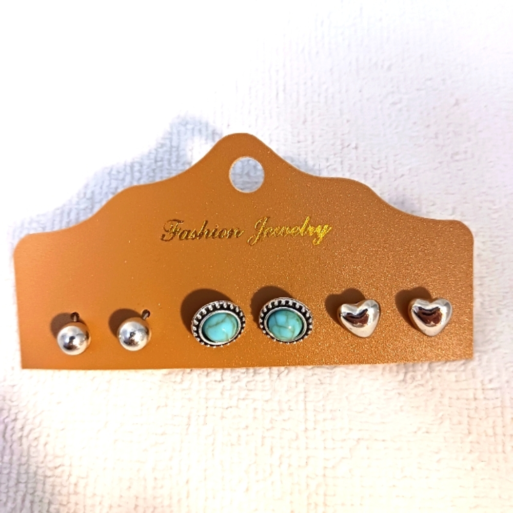 3 Set‎ Earrings Studs Turquoise, Hearts, Round Fashion Earrings New!!